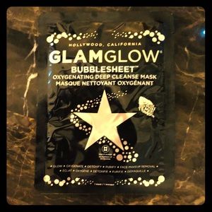 COPY - GLAMGLOW Bubble sheet facemask